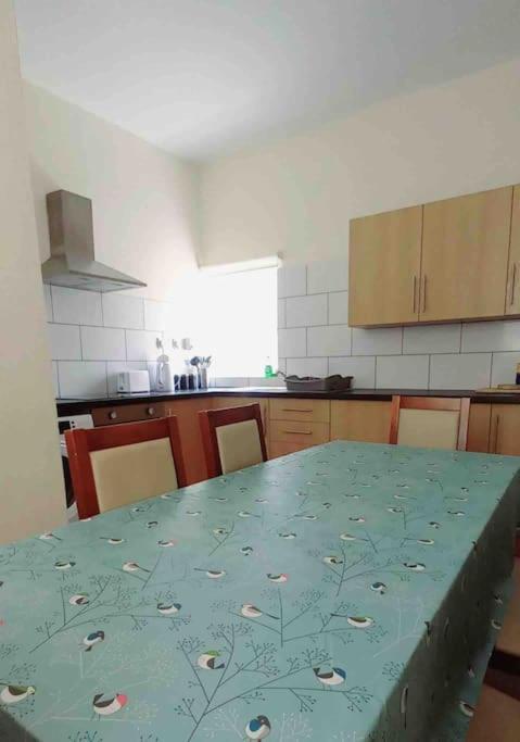 인버네스 Fraser House - City Centre - Free Parking 빌라 외부 사진