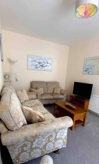 인버네스 Fraser House - City Centre - Free Parking 빌라 외부 사진